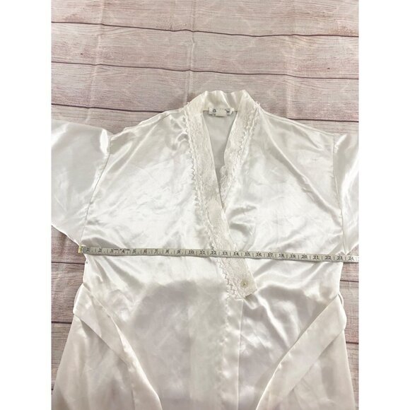 Vintage Christian Dior 10980's Satin Lace Trim Bath Robe - Medium - Picture 8 of 13